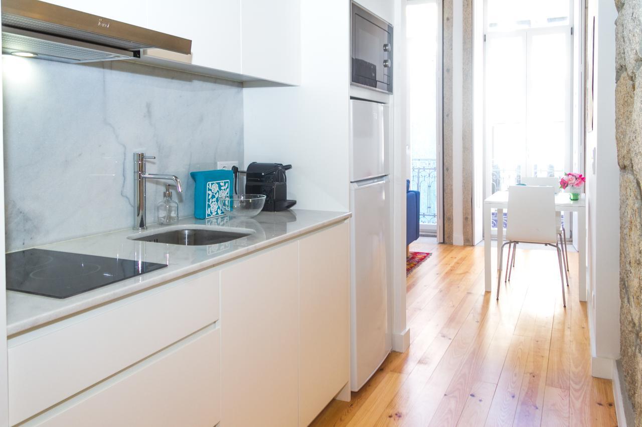 Bright Apartment • Downtown Porto Bagian luar foto