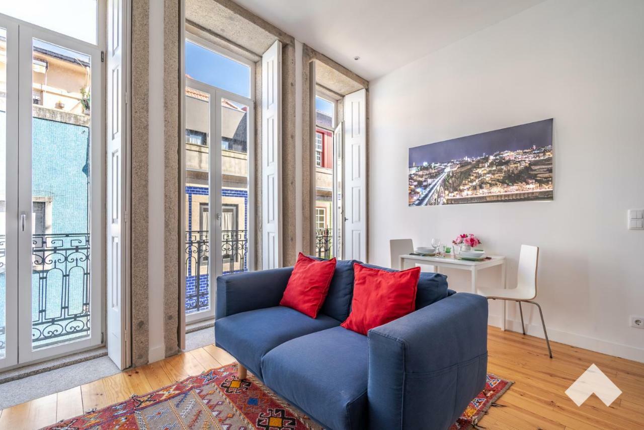 Bright Apartment • Downtown Porto Bagian luar foto