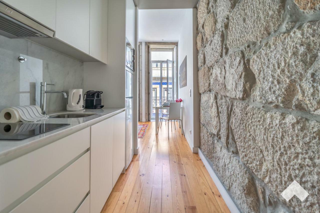 Bright Apartment • Downtown Porto Bagian luar foto